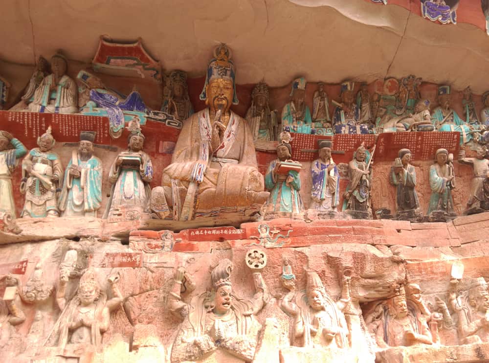 Les Sculptures des grottes de Dazu dans le Sichuan