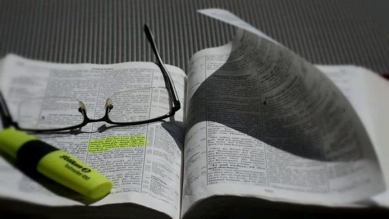 Les études bibliques contemporaines